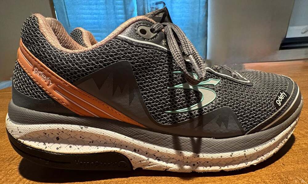 Gravity Defyer G-Defy Mighty Walk Women's Athletic Shoes Gray and Salmon Size 9 - Picture 5 of 14
